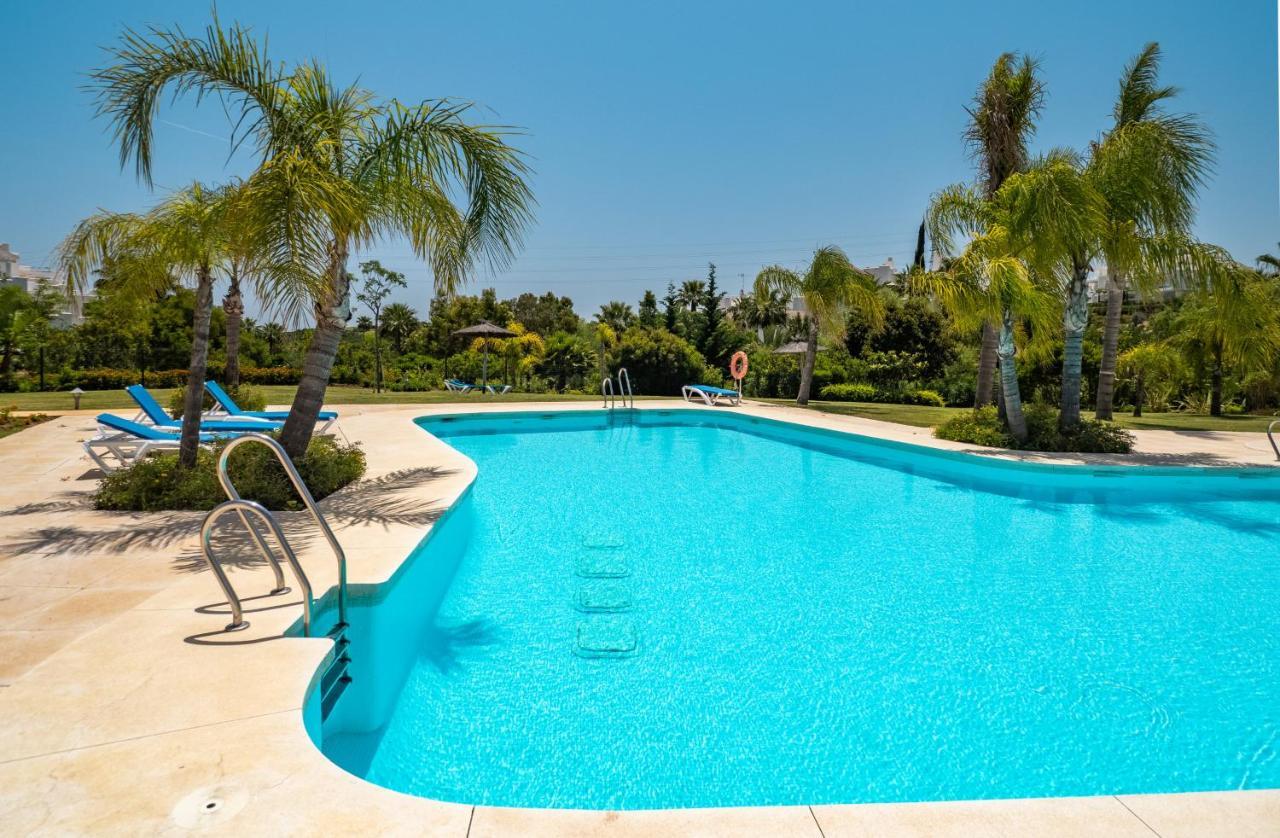 Alcazaba Lagoon 2379 เอสเตโปนา ภายนอก รูปภาพ